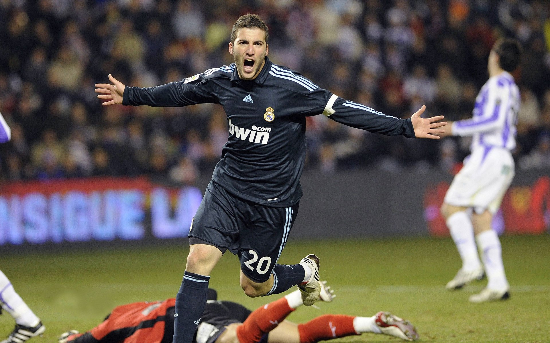 九游登录入口-【青训+科技】未来明星的“成长秘籍”！